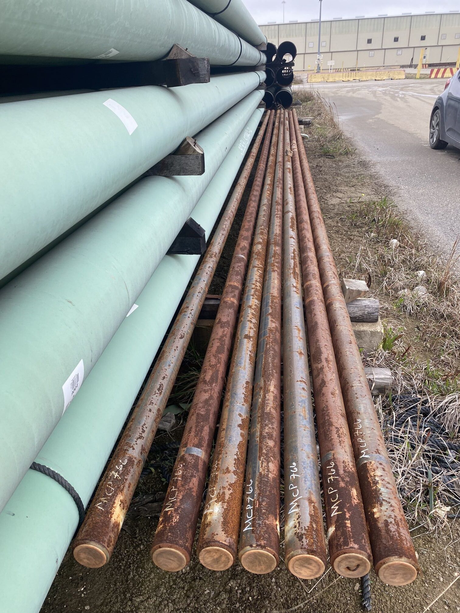 3.5″x 0.438″ Wall, Grade API 5L X42 SMLS, DRL, PE BEV – Surplus